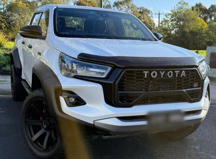 Toyota Hilux image 1