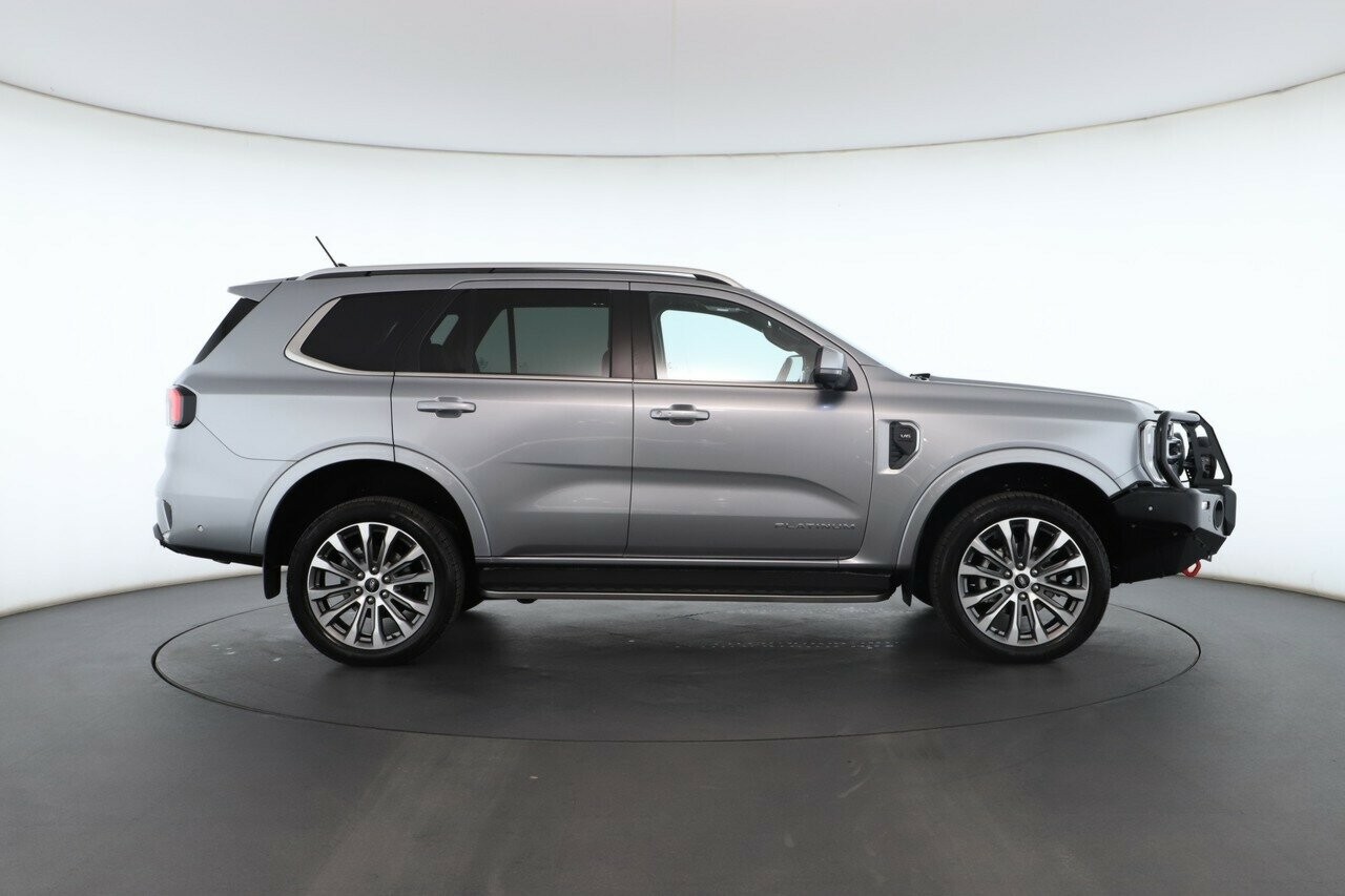 Ford Everest image 3