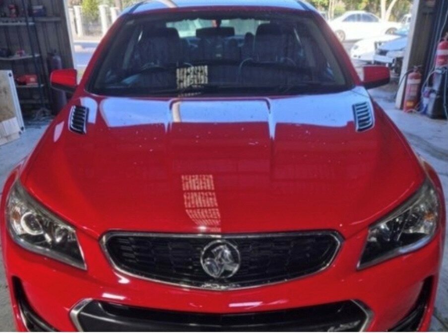 Holden Commodore image 2