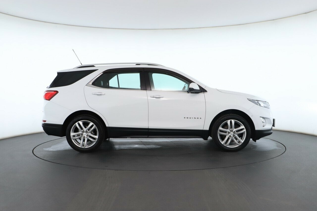 Holden Equinox image 2