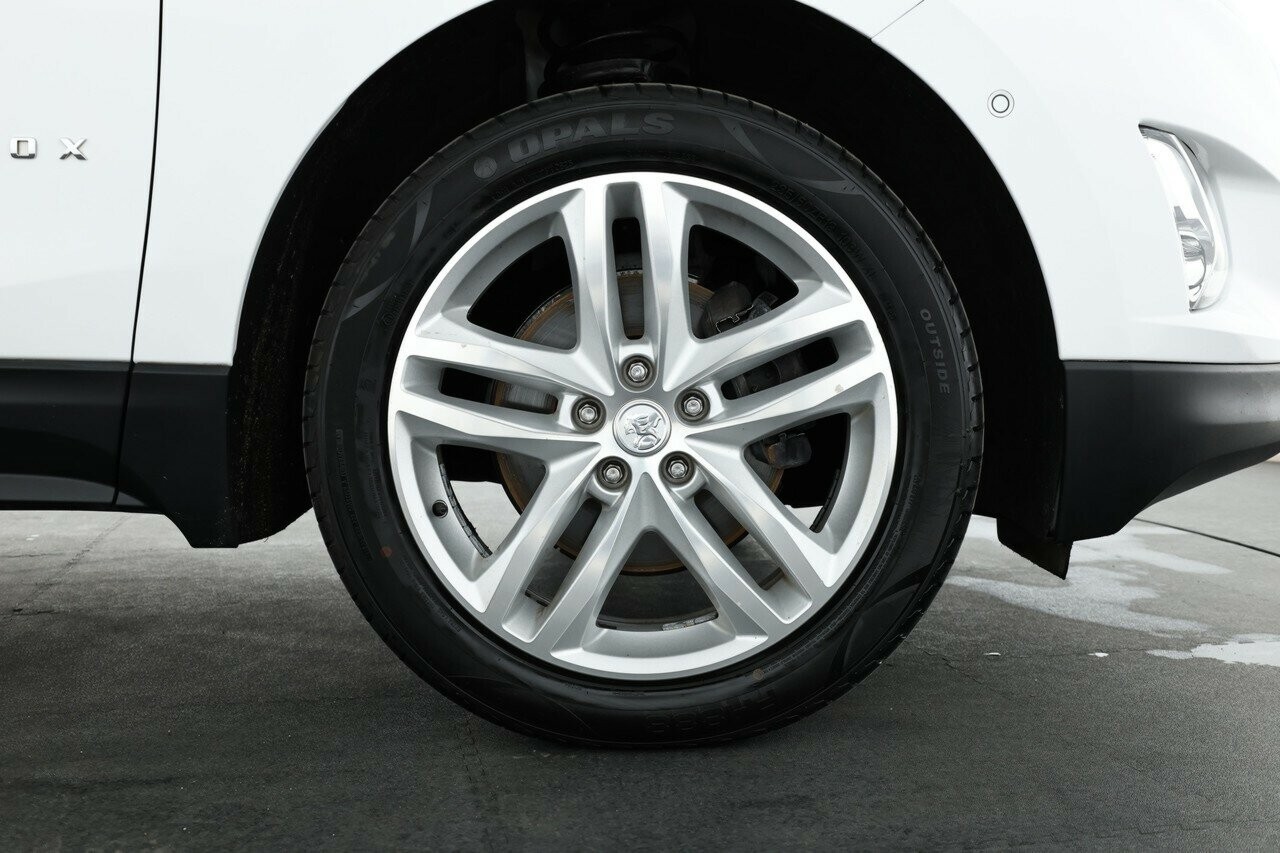 Holden Equinox image 4