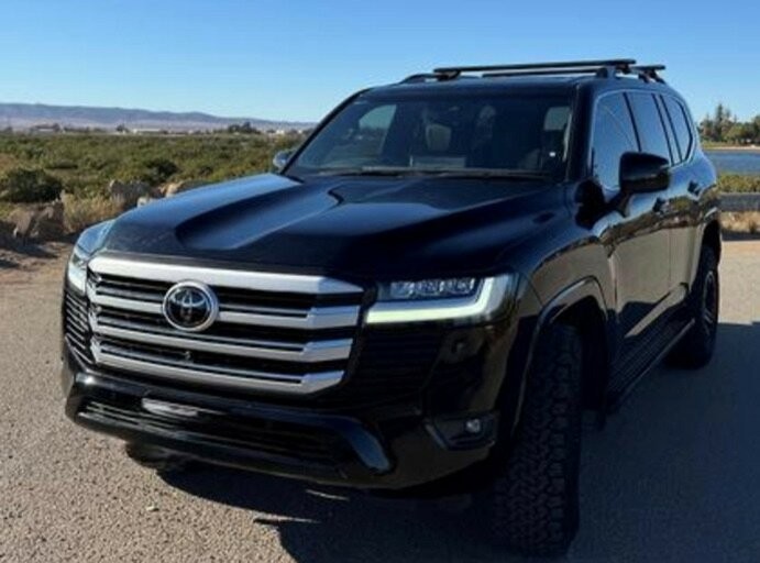 Toyota Landcruiser image 3