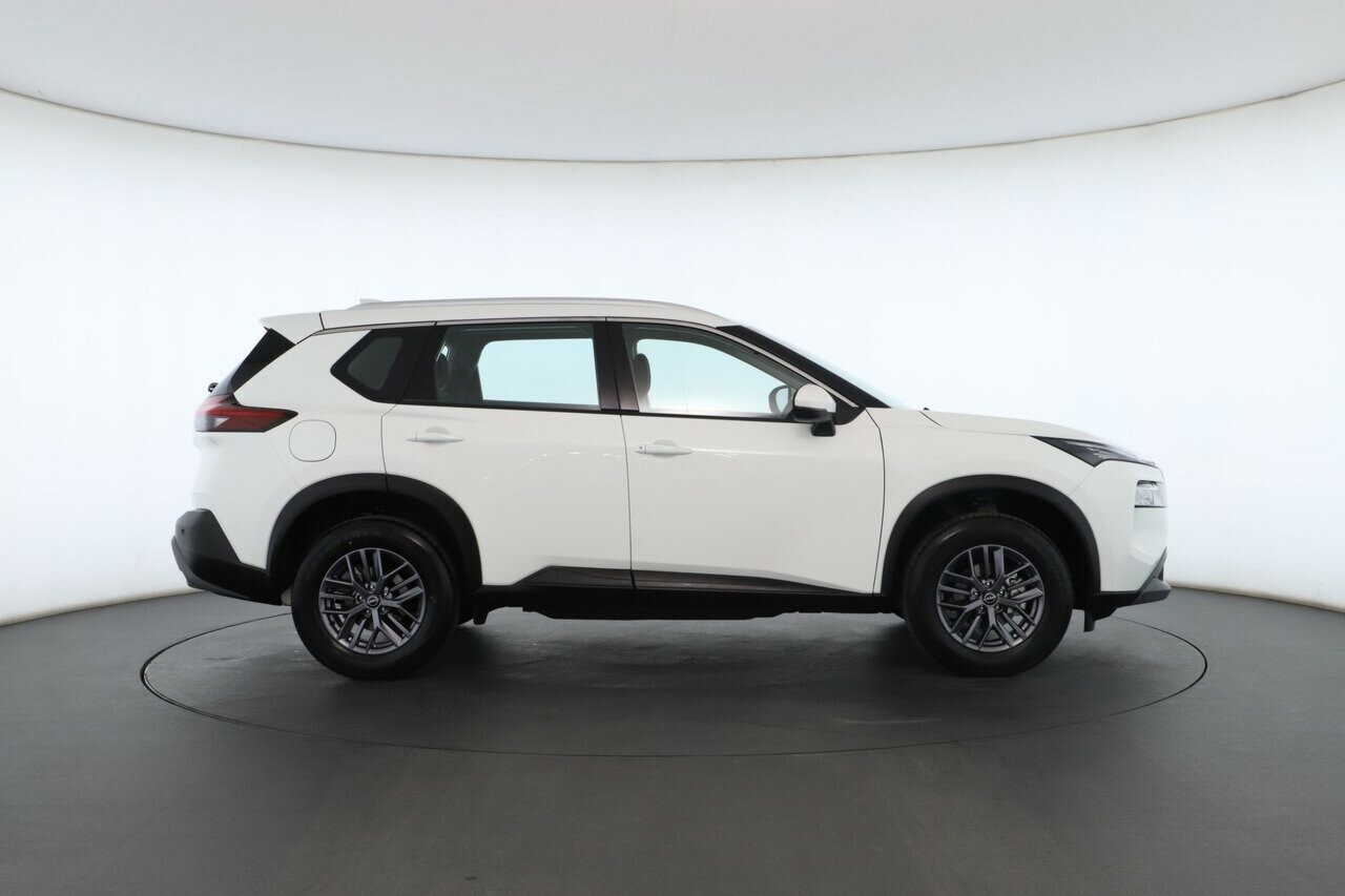 Nissan X-trail image 3