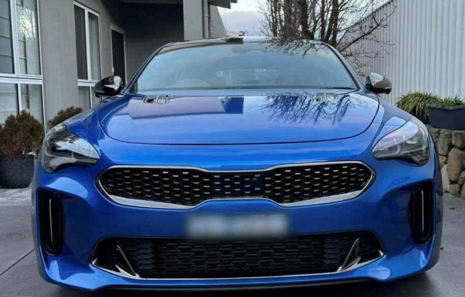 Kia Stinger image 2