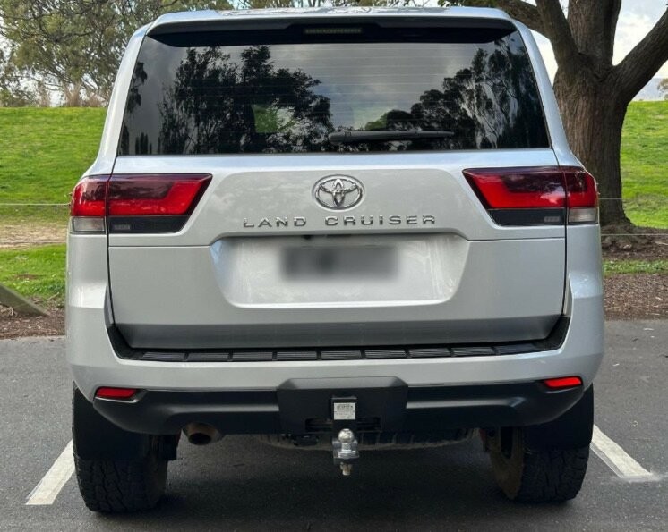 Toyota Landcruiser image 3