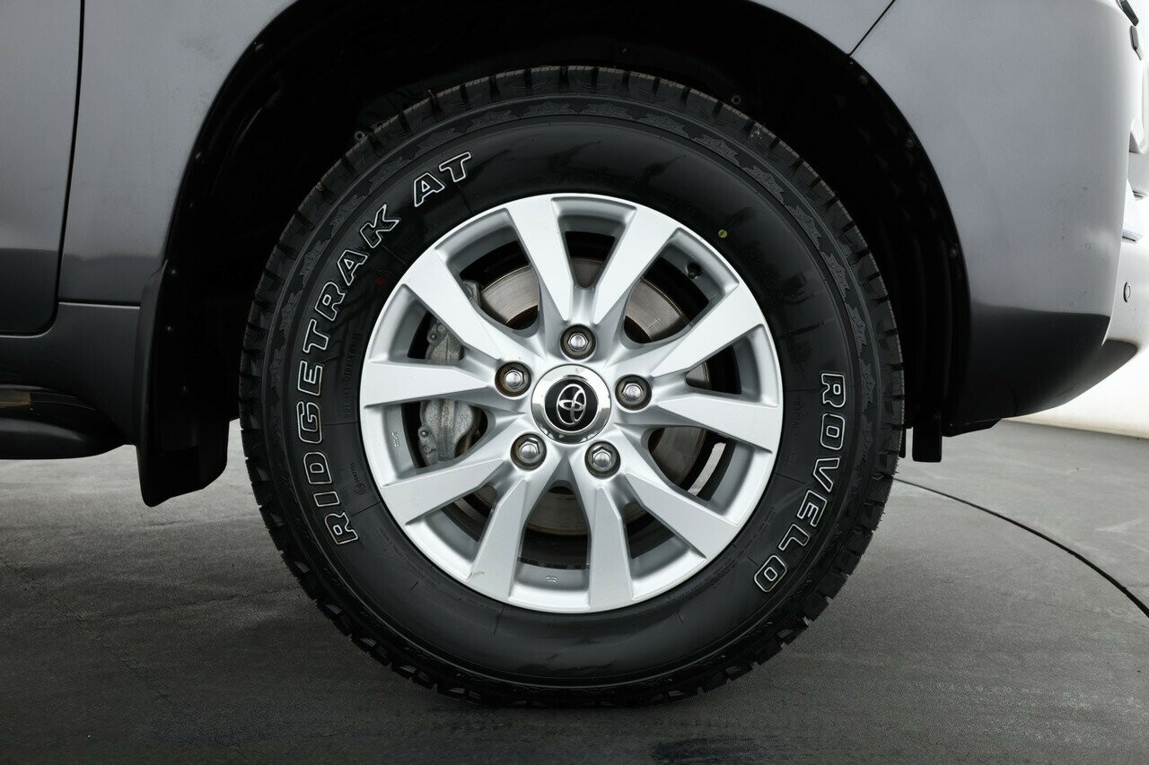 Toyota Landcruiser image 4