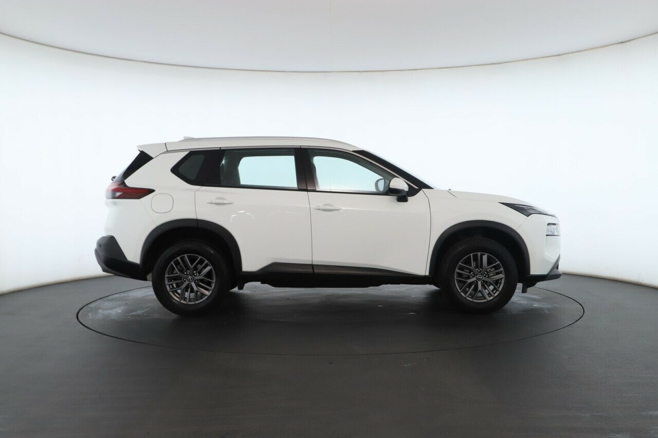 Nissan X-trail image 3