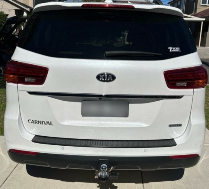 Kia Carnival image 3