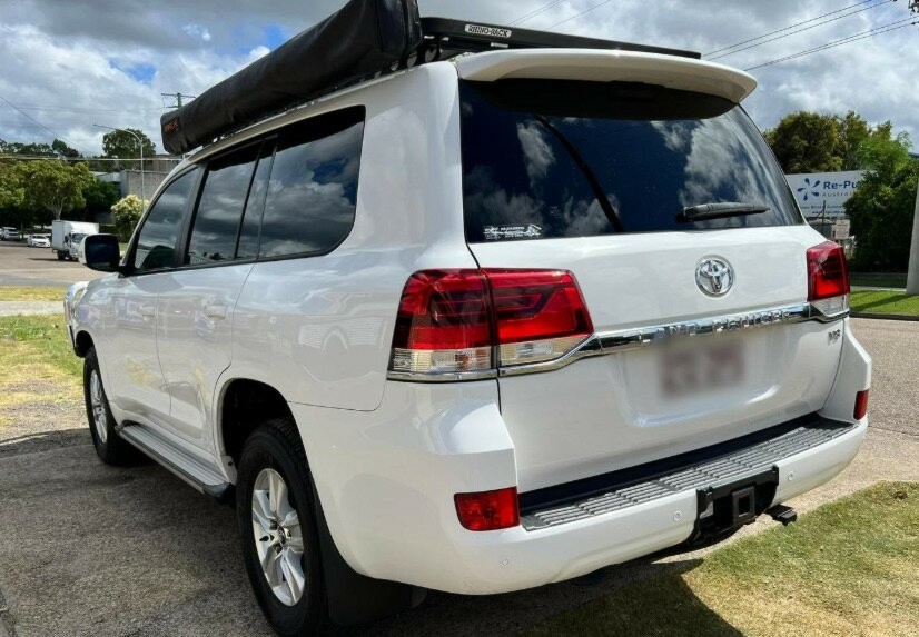 Toyota Landcruiser image 4
