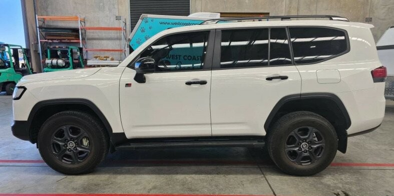 Toyota Landcruiser image 4