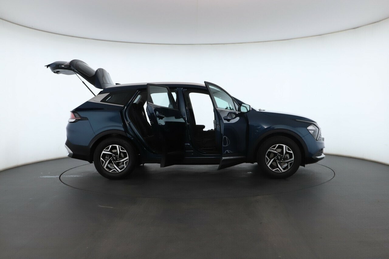 Kia Sportage image 2