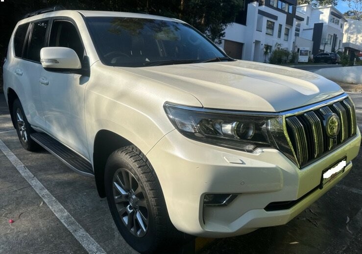 Toyota Landcruiser Prado image 1