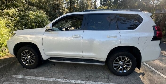 Toyota Landcruiser Prado image 4