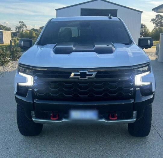 Chevrolet Silverado image 1