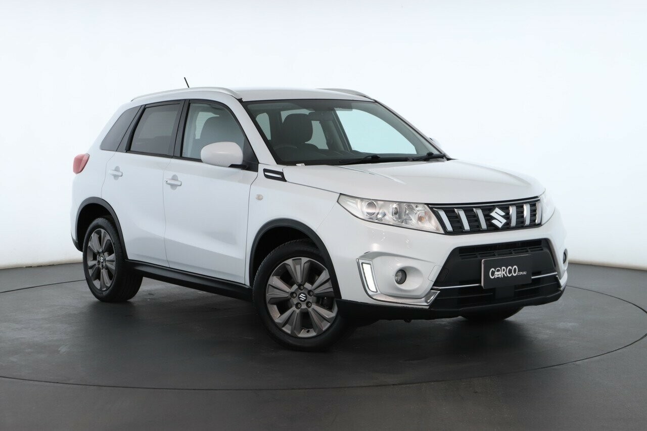 Suzuki Vitara image 1