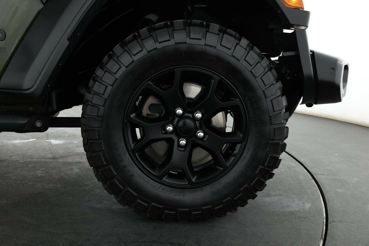 Jeep Wrangler image 4