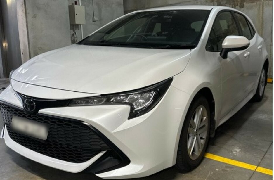 Toyota Corolla image 3
