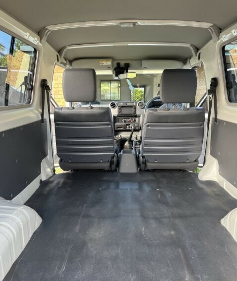 Toyota Landcruiser image 4