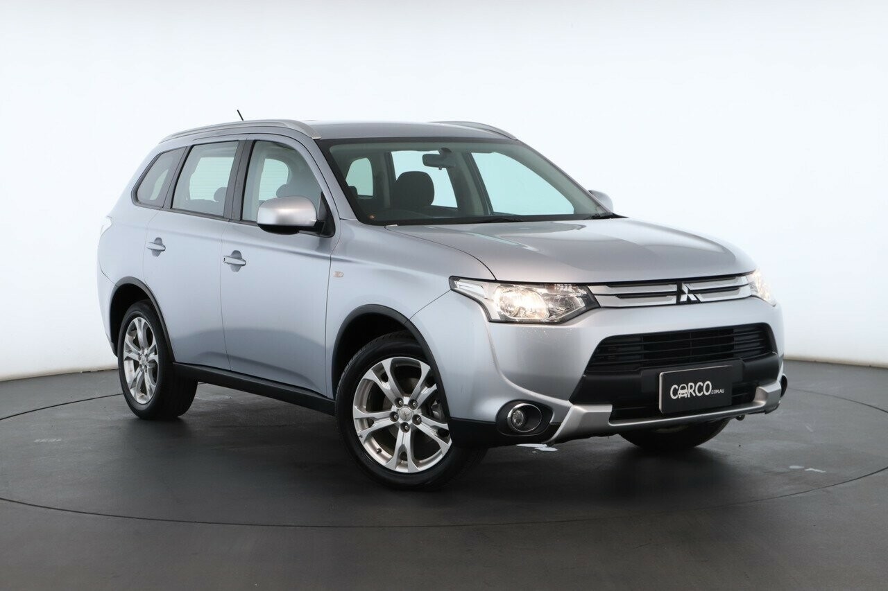 Mitsubishi Outlander image 1