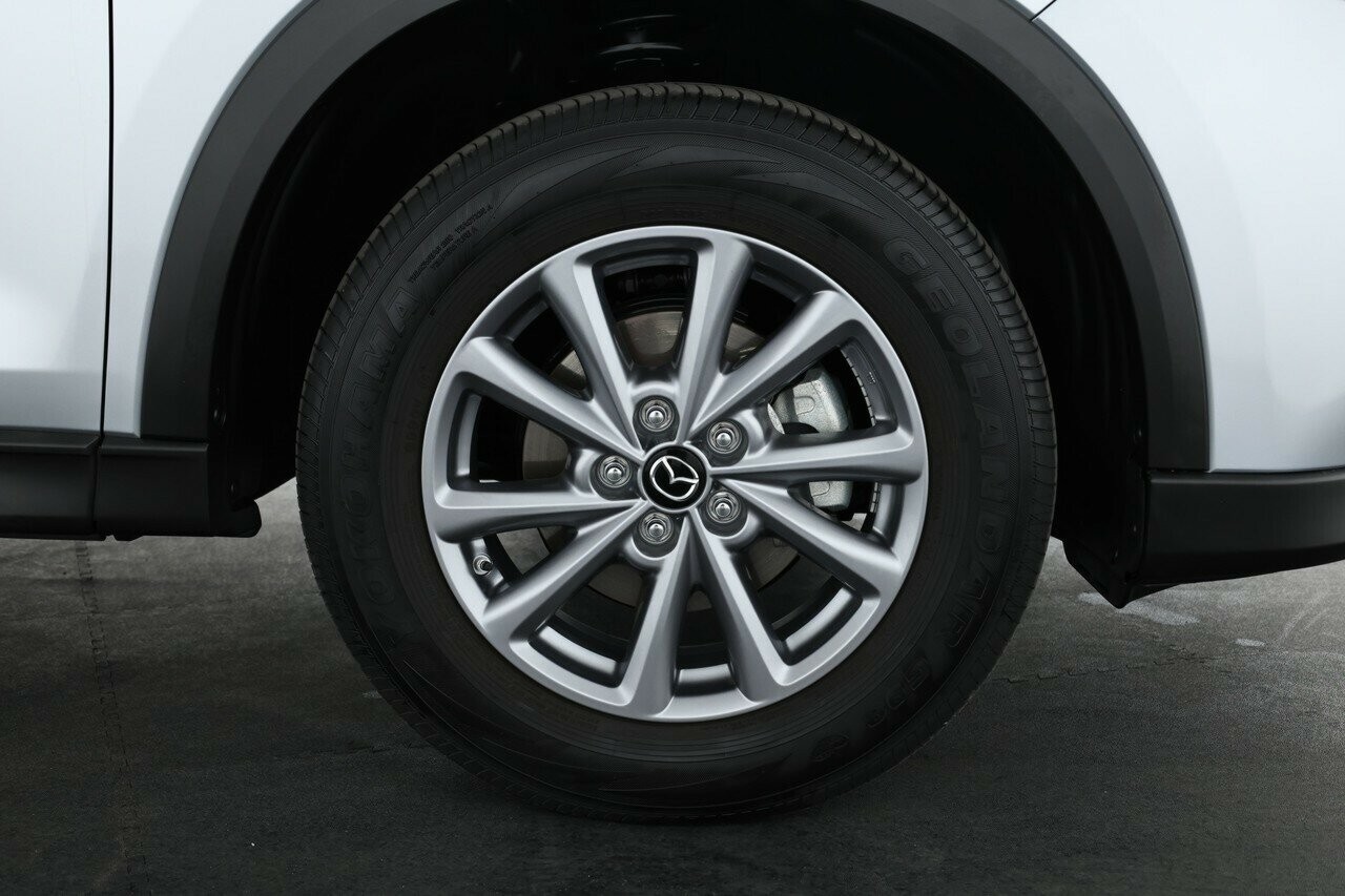 Mazda Cx-5 image 4