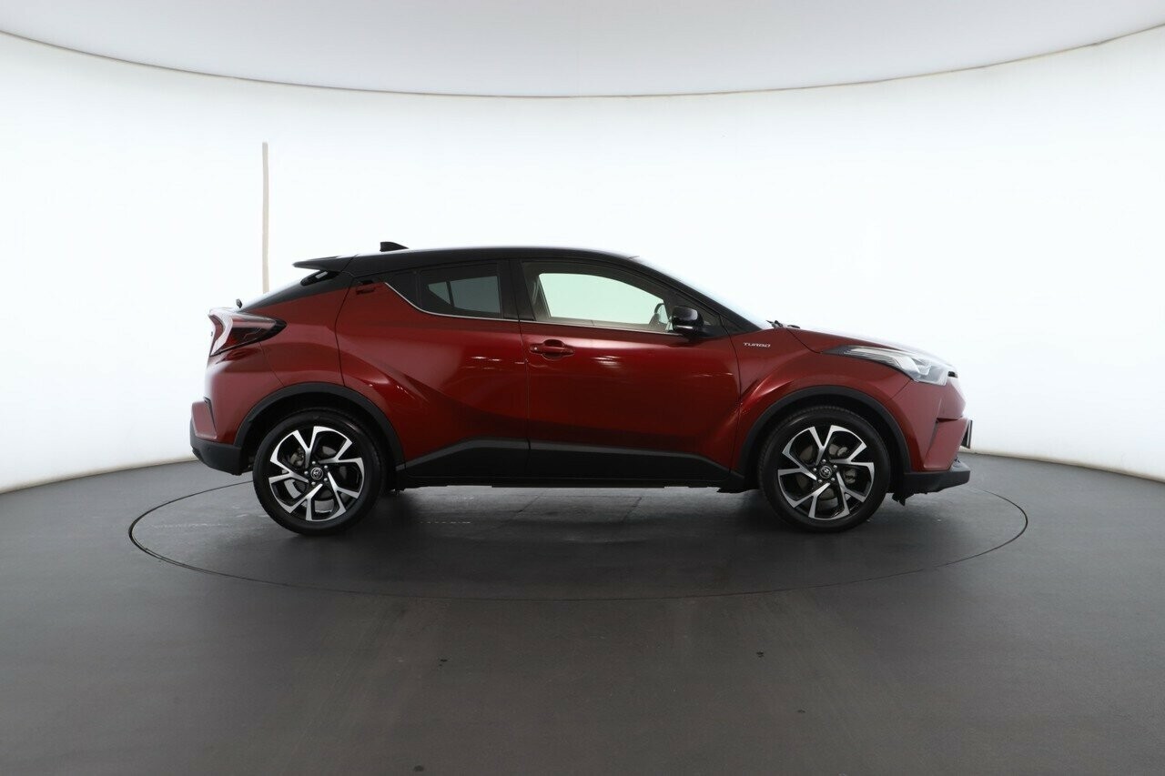 Toyota C-hr image 3