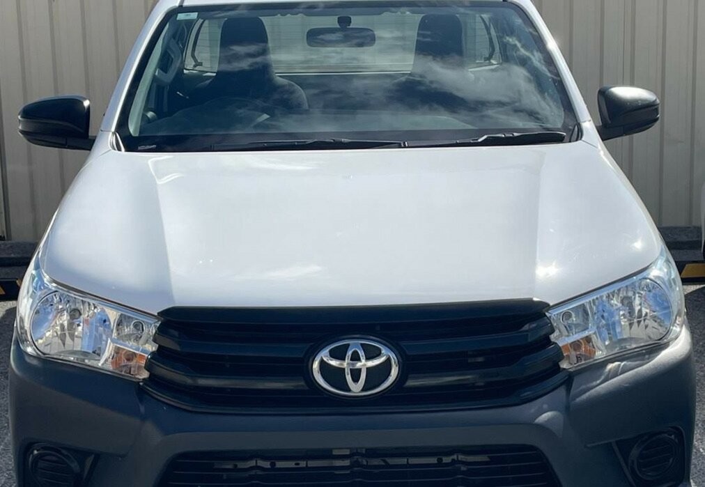 Toyota Hilux image 3