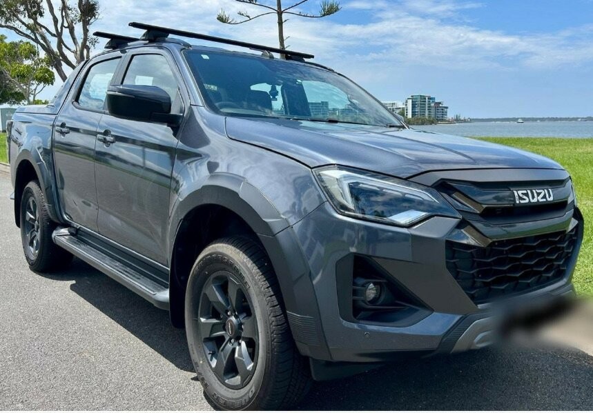 Isuzu D-max image 1