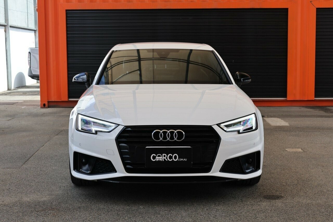 Audi A4 image 4