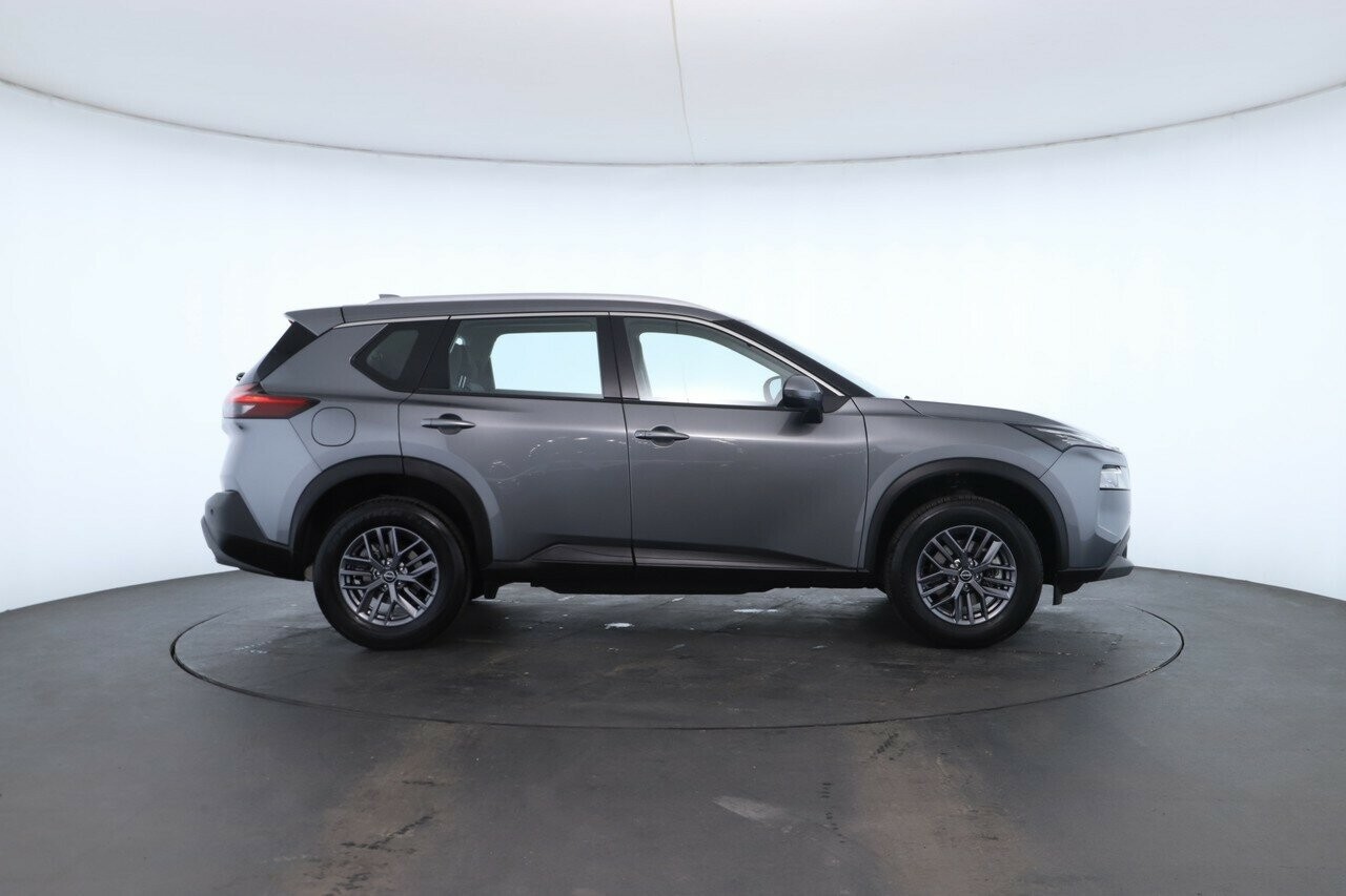 Nissan X-trail image 3