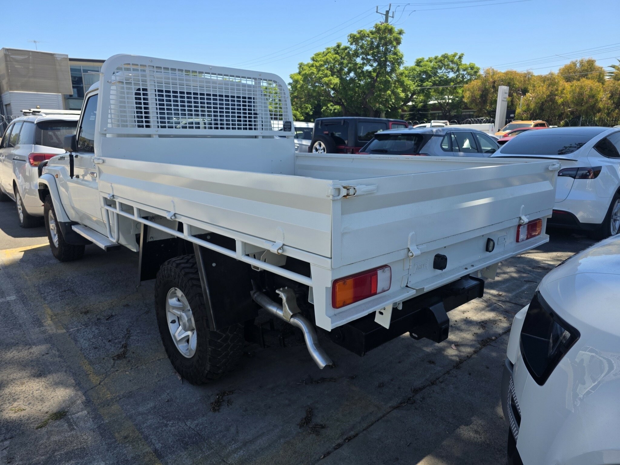 Toyota Landcruiser image 4