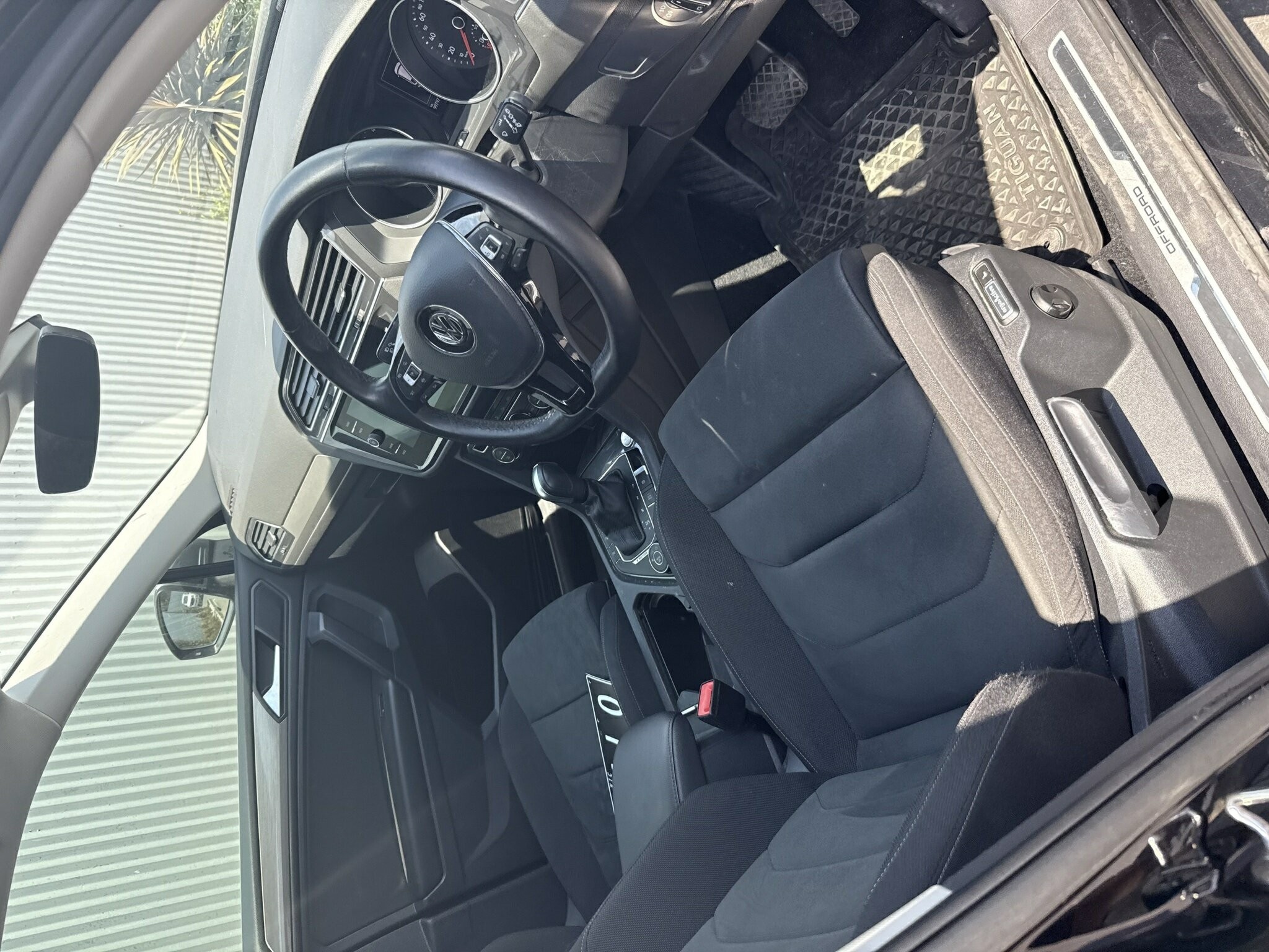 Volkswagen Tiguan image 2