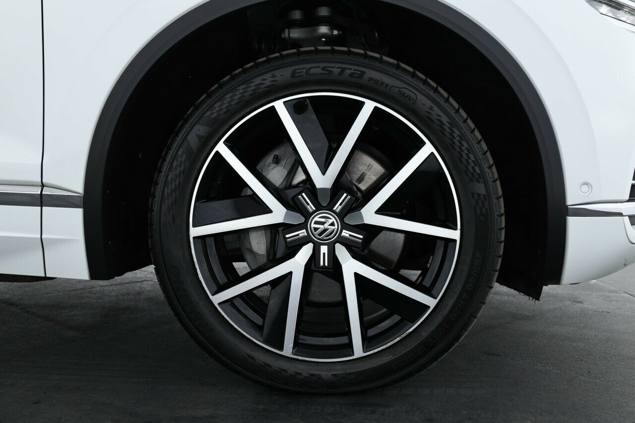 Volkswagen Touareg image 4