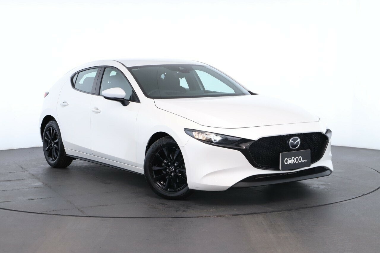 Mazda 3 image 1