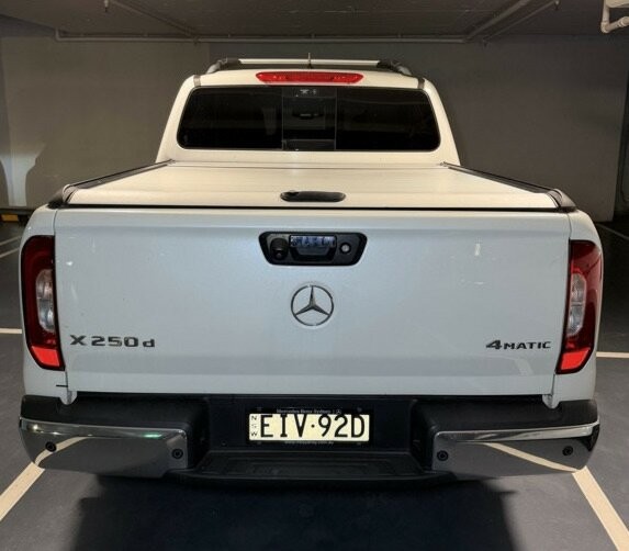 Mercedes Benz X-class image 3