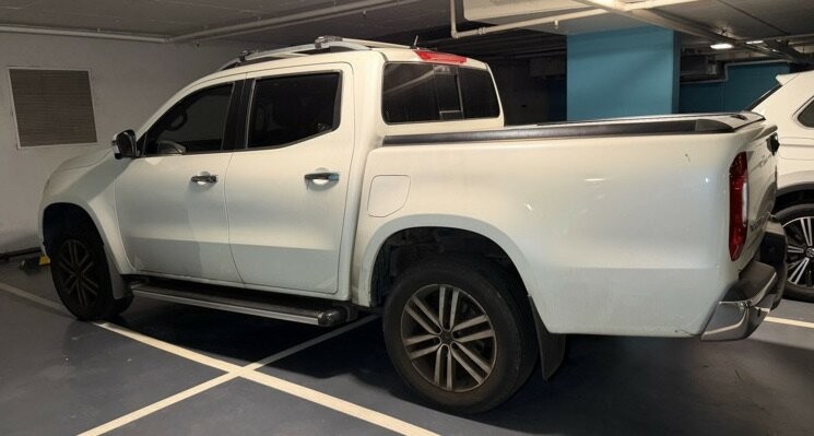 Mercedes Benz X-class image 4