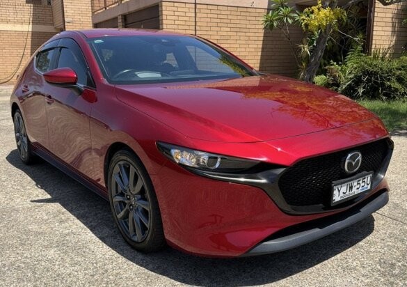 Mazda 3 image 1