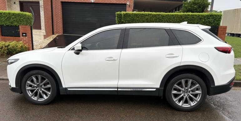 Mazda Cx-9 image 4