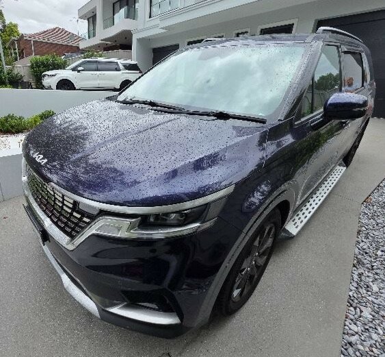 Kia Carnival image 4