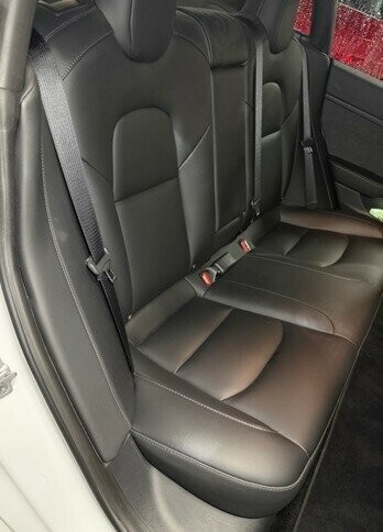 Tesla Model 3 image 4