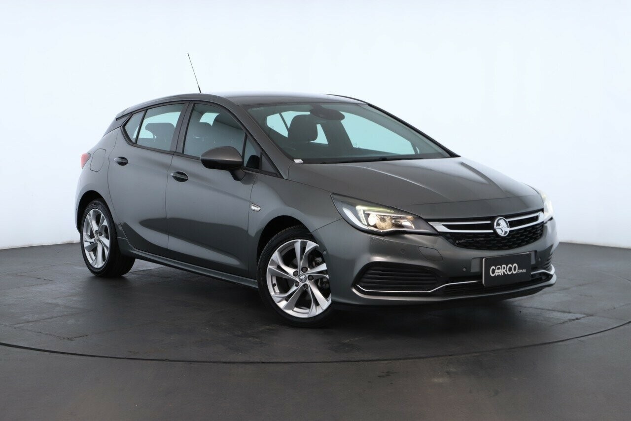 Holden Astra image 1