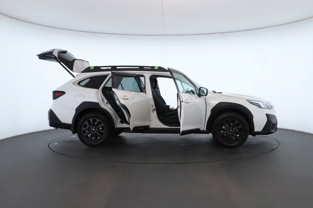 Subaru Outback image 2