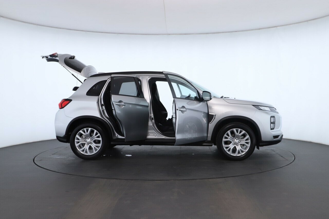 Mitsubishi Asx image 2