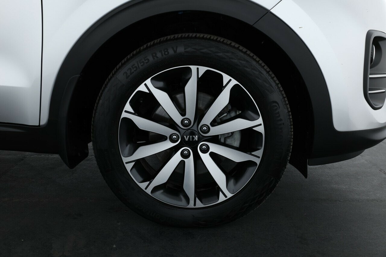 Kia Sportage image 2