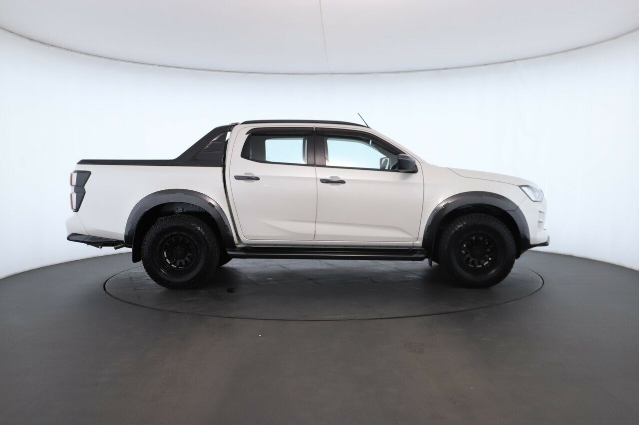 Isuzu D-max image 3