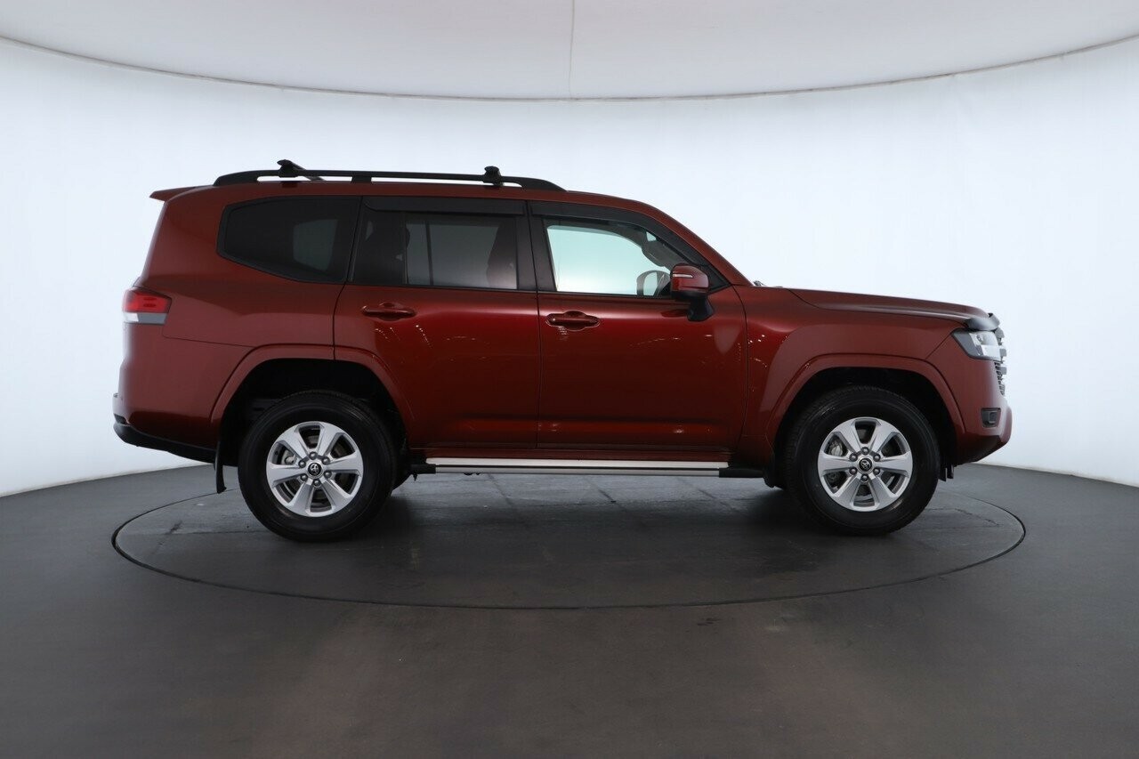 Toyota Landcruiser image 3