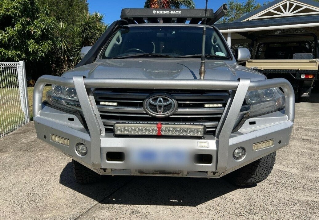 Toyota Landcruiser image 4