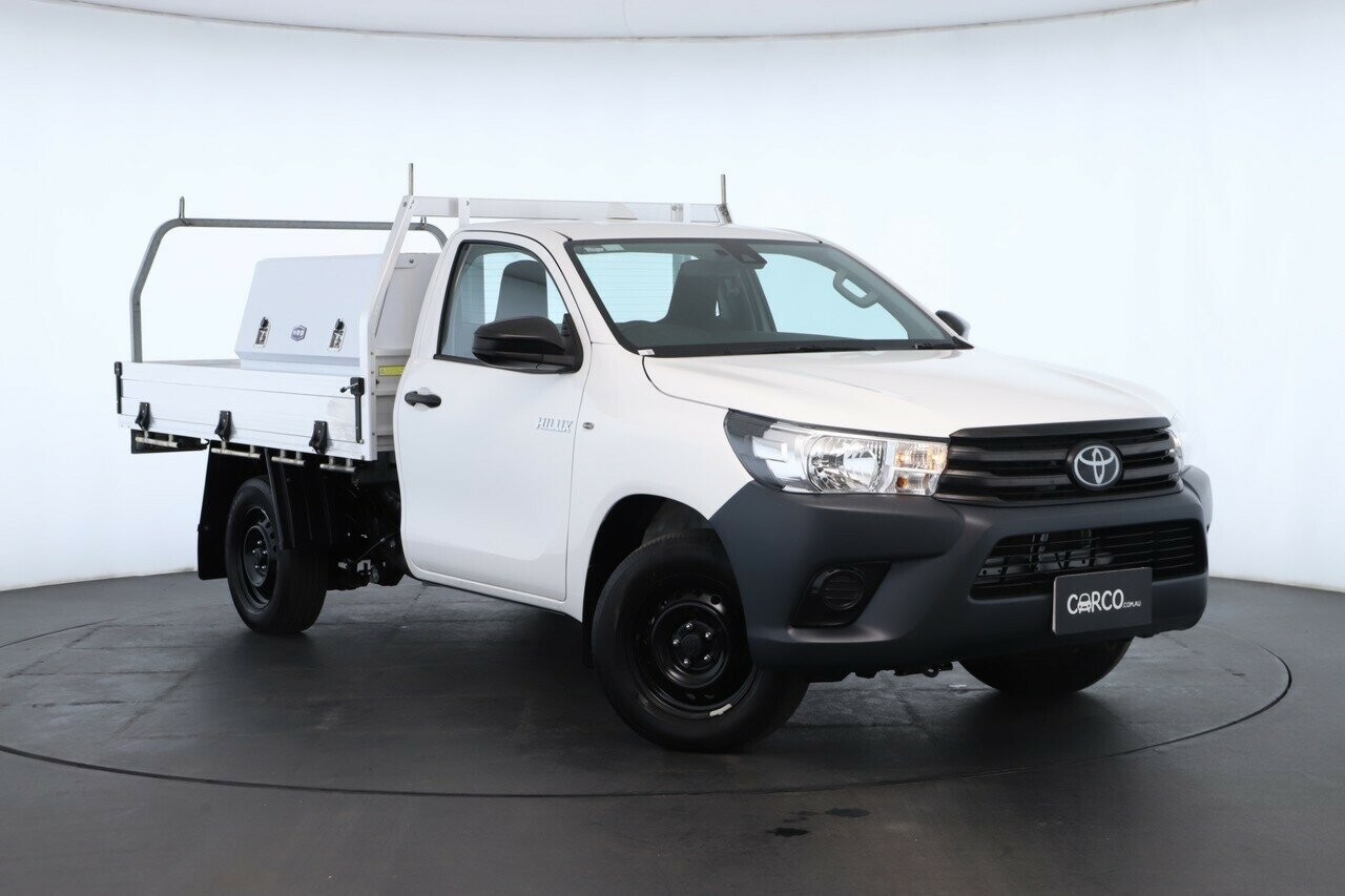 Toyota Hilux image 1