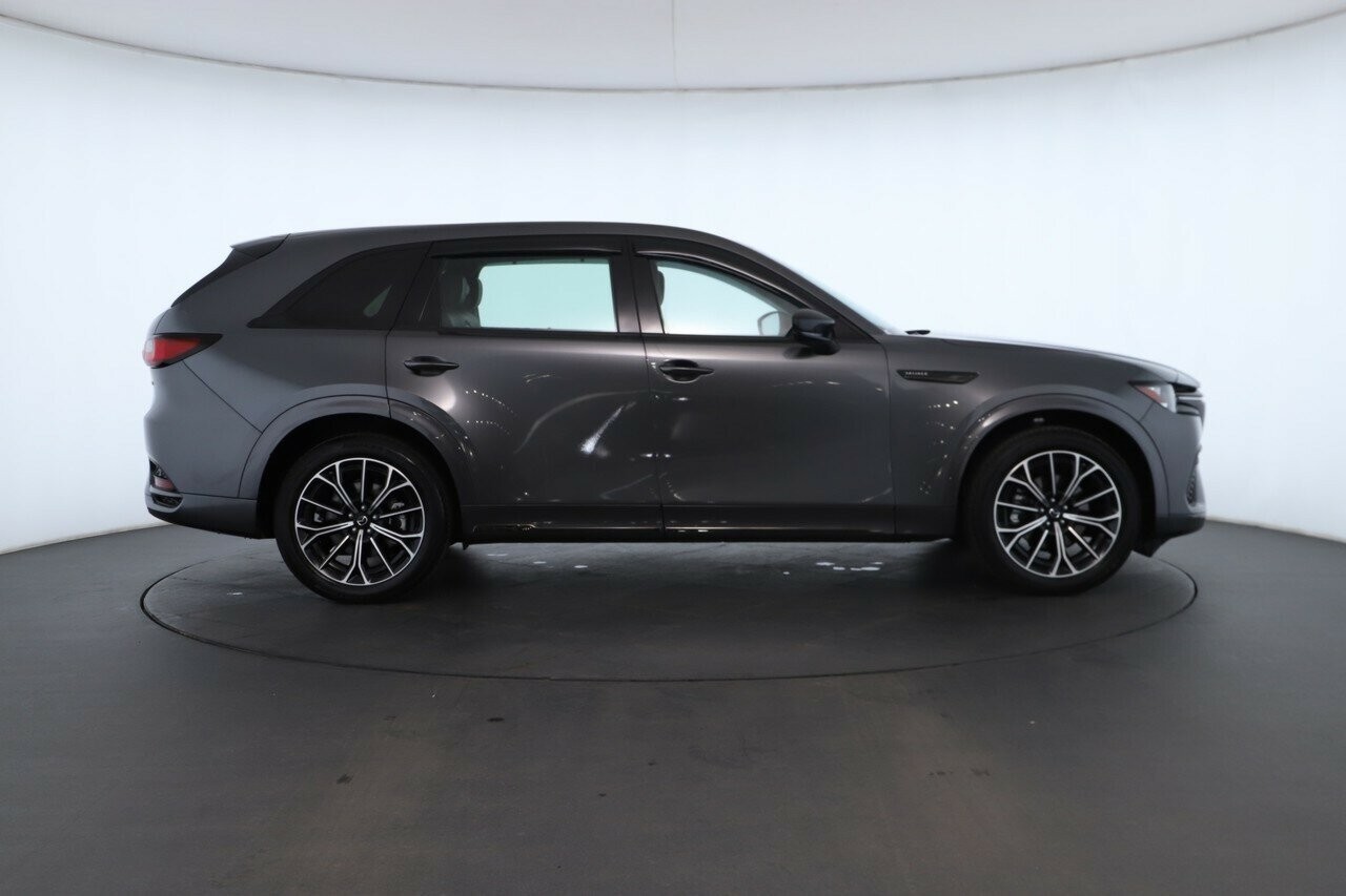 Mazda Cx-70 image 2