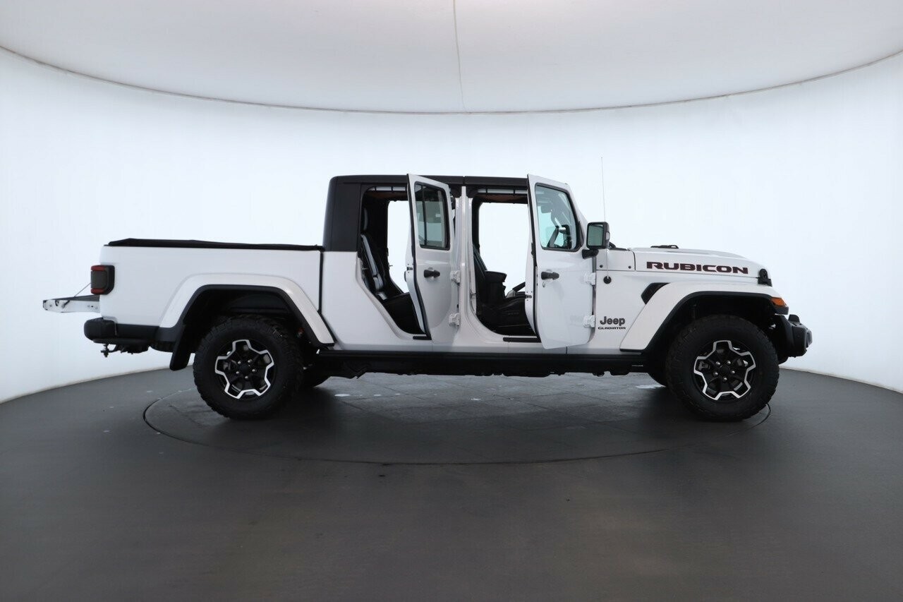 Jeep Gladiator image 2