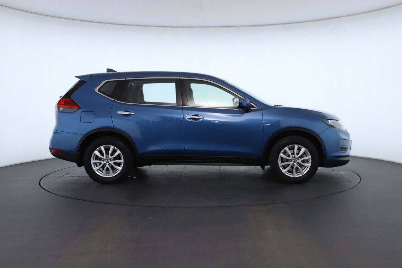 Nissan X-trail image 3